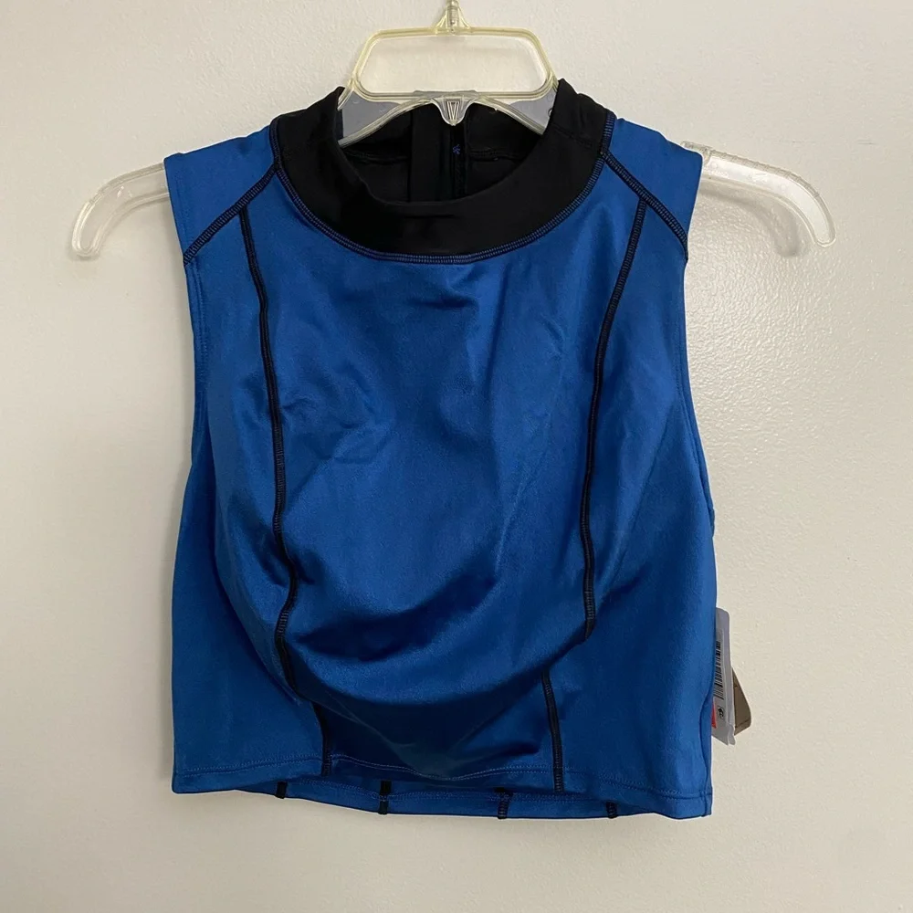 NWT Reebok Bikini Top‎